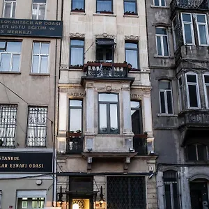 Peradays Istanboel